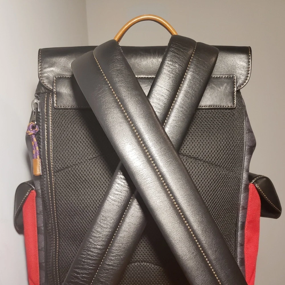 Coach Rivington Signature/Leather Drawstring Backpack - Picture 14 of 14